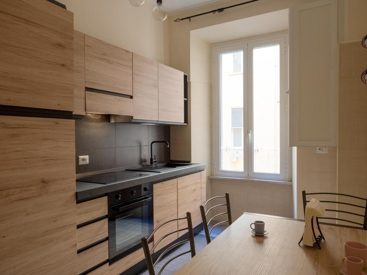 Veneto Holidays - Central Apartment In Via Veneto Rom Exteriör bild